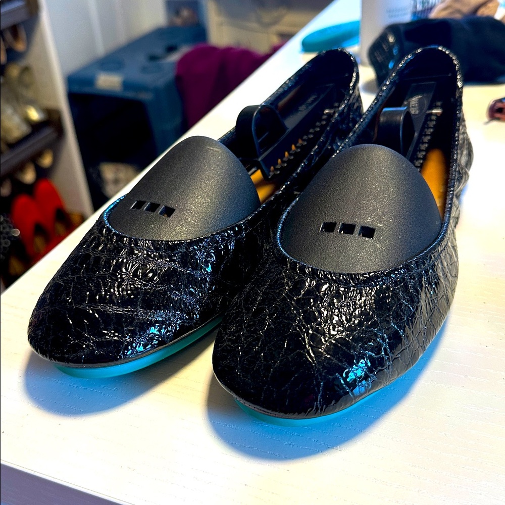 Tieks obsidian black- size 8
